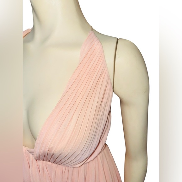 Missguided Plunging Neck Maxi Dress Peach Size 6 - Picture 14 of 16